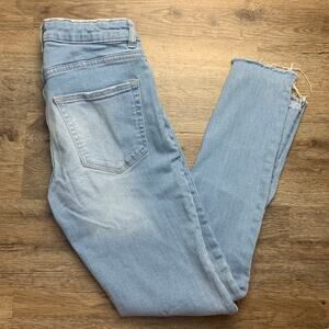 Divided Light Wash Skinny Jeans